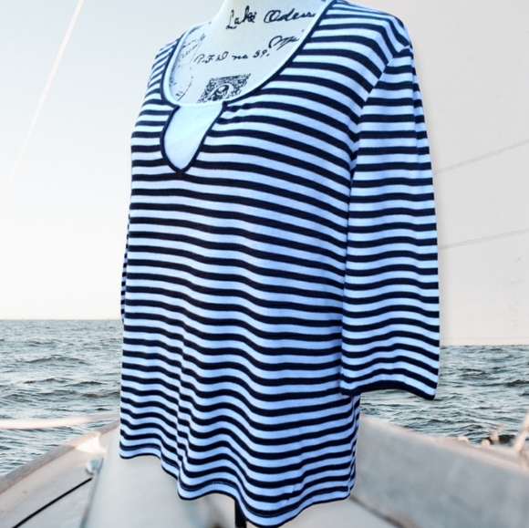 Womens Westbound Blk/Wht Striped Top - Picture 2 of 7